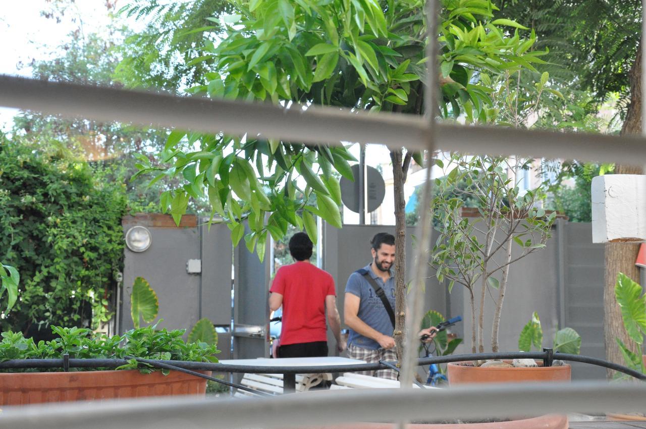 Hostel Lemon Garden Sevilla